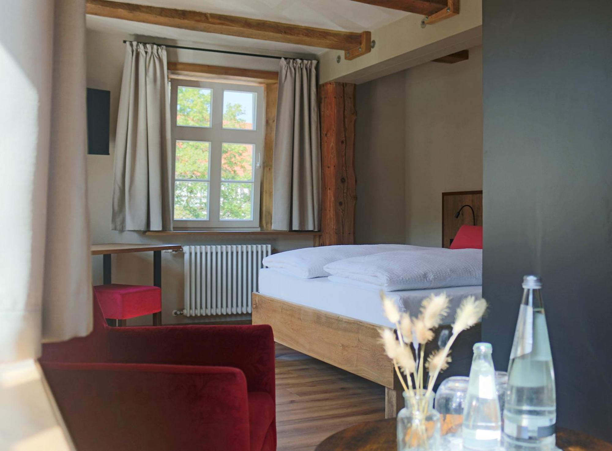 Landgasthof Koenig Von Preussen Helsa Zewnętrze zdjęcie